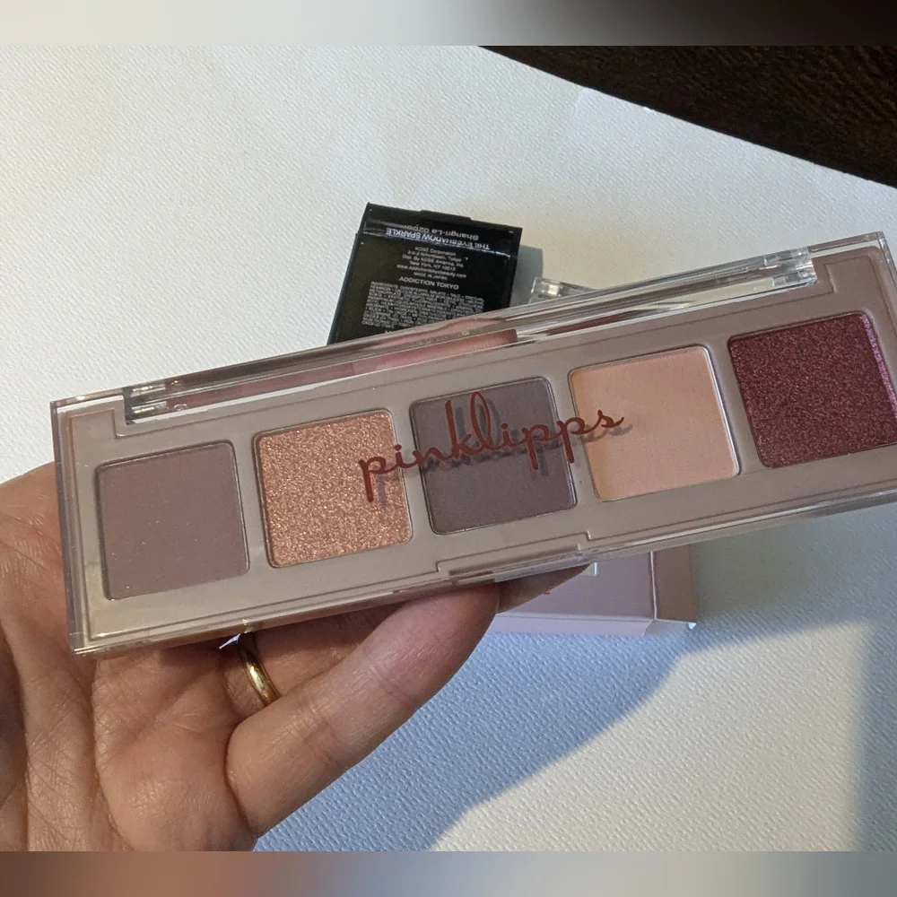 Addiction TOKYO, Pinklipps Eyeshadows Lot